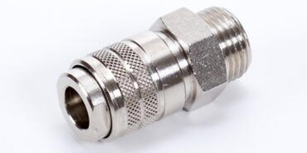 Quick coupling socket