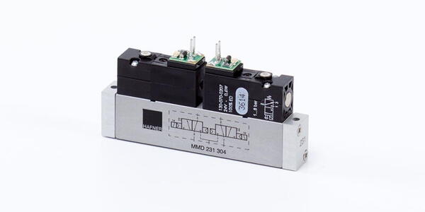 Double 3/2-way valves